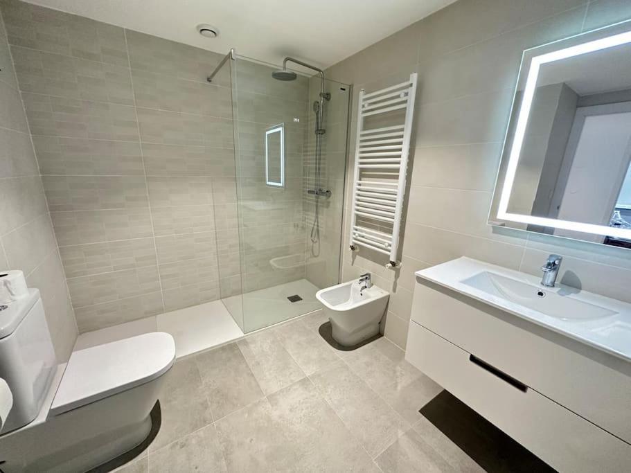 New, Port, Free Parking Ybh4A Apartment Vigo Bagian luar foto